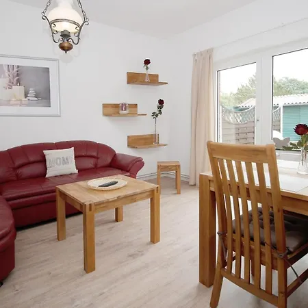Huus Stoertebeker Bed & Breakfast