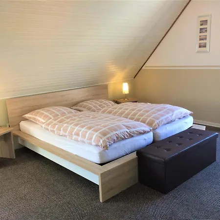 Bed & Breakfast Huus Stoertebeker