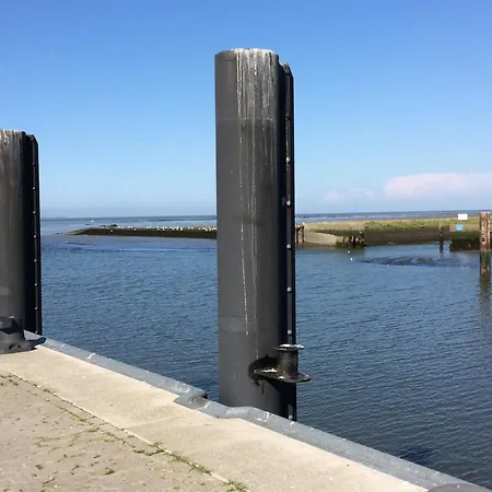 Huus Stoertebeker Bed and breakfast Dornumersiel